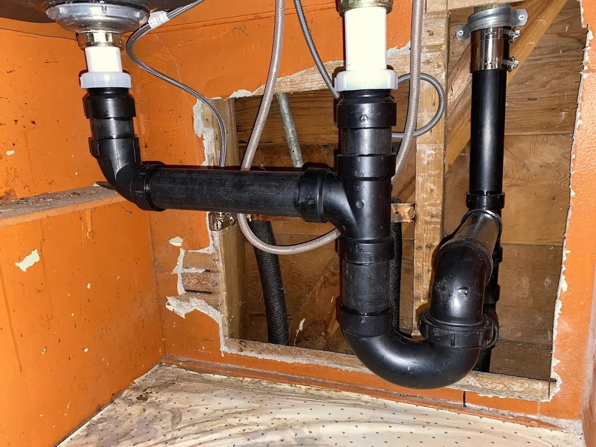 Professional Pipe Bursting equipment and tools on the job in Gravette